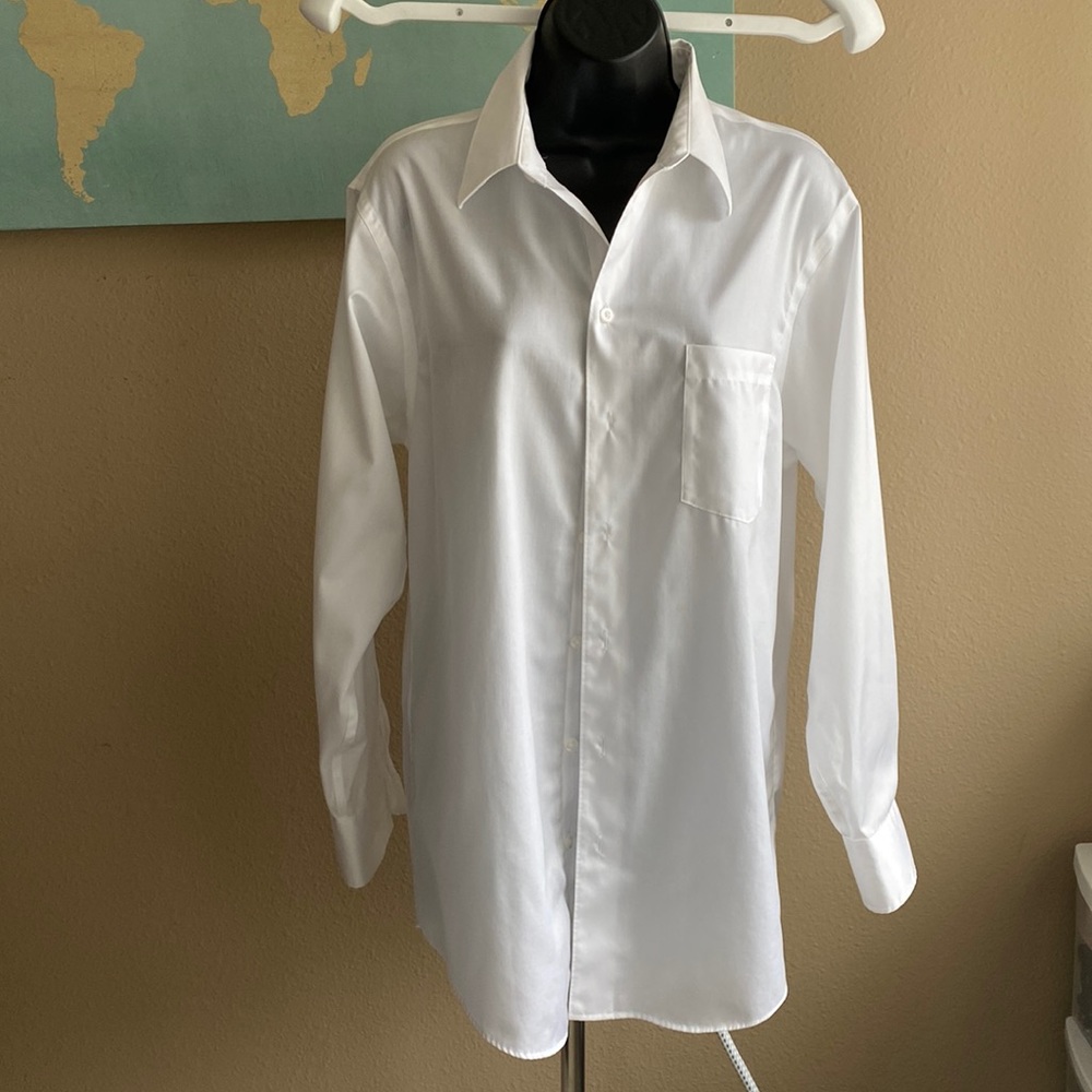 Kenneth Cole men’s 15 1/2 32/33 non iron white dress shirt